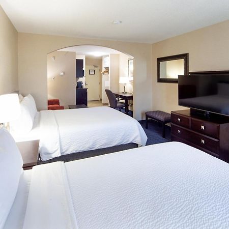 Holiday Inn Express Hotel & Suites Edson By Ihg Εξωτερικό φωτογραφία
