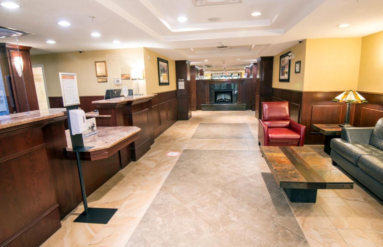 Holiday Inn Express Hotel & Suites Edson By Ihg Εξωτερικό φωτογραφία
