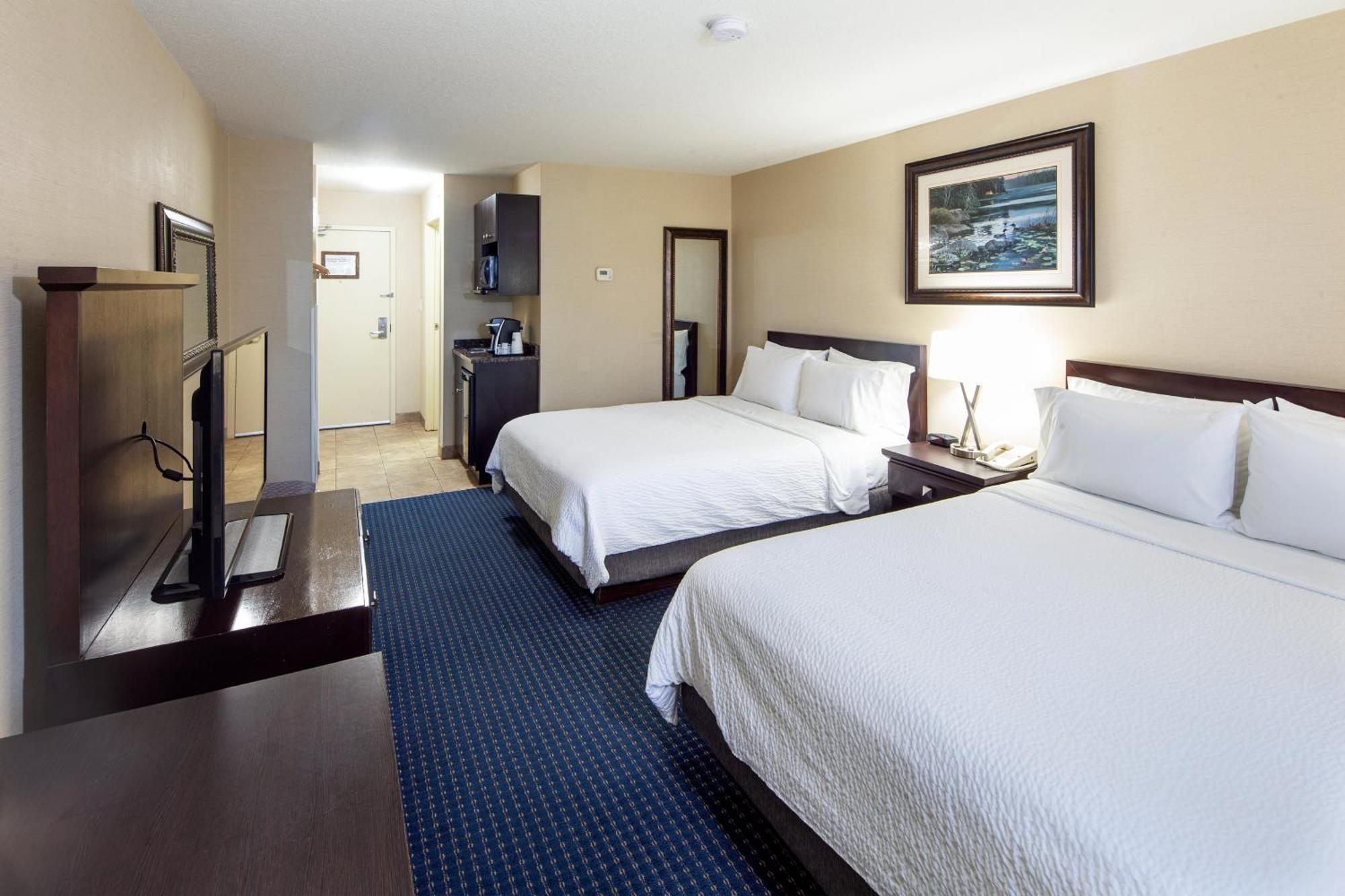 Holiday Inn Express Hotel & Suites Edson By Ihg Εξωτερικό φωτογραφία