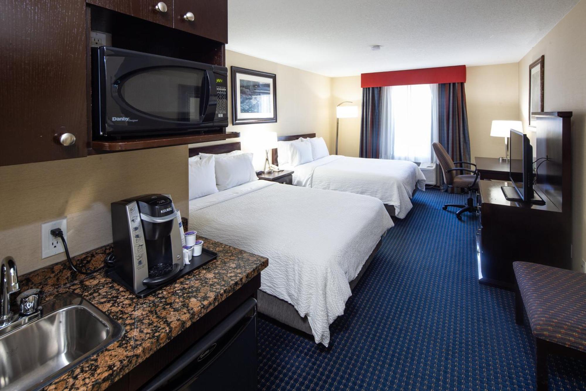 Holiday Inn Express Hotel & Suites Edson By Ihg Εξωτερικό φωτογραφία
