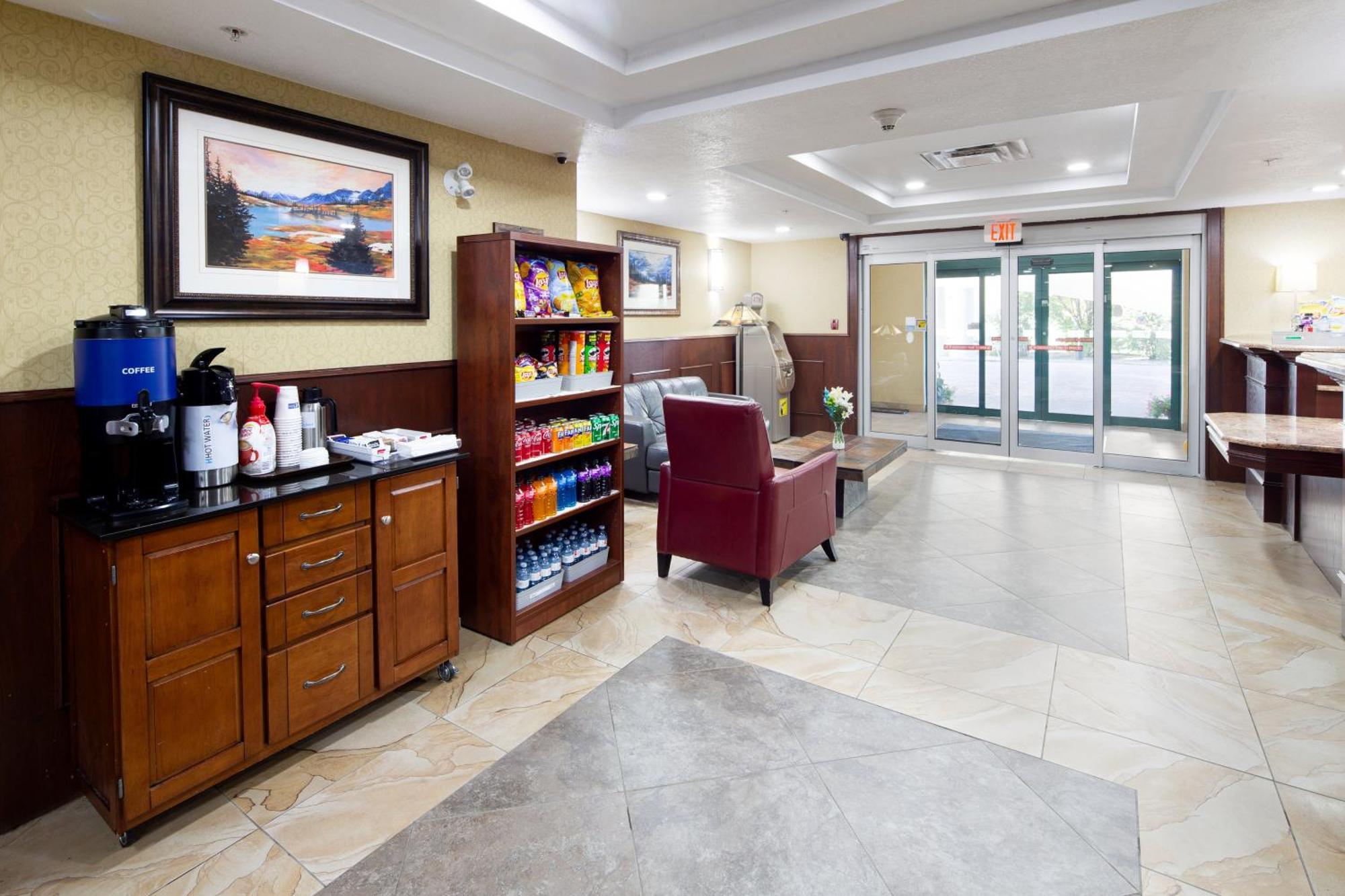 Holiday Inn Express Hotel & Suites Edson By Ihg Εξωτερικό φωτογραφία