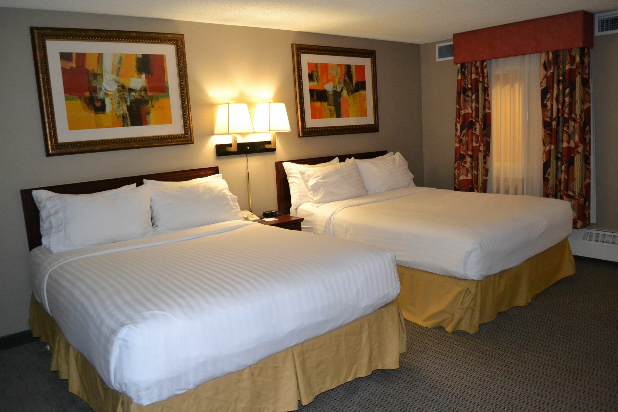 Holiday Inn Express Hotel & Suites Edson By Ihg Εξωτερικό φωτογραφία