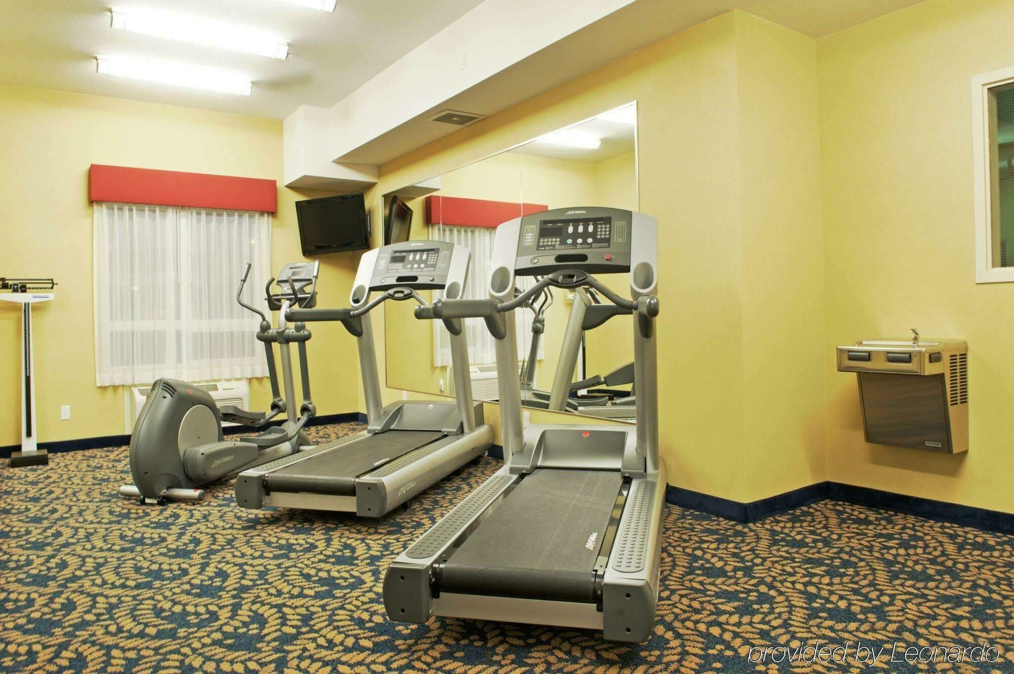 Holiday Inn Express Hotel & Suites Edson By Ihg Εξωτερικό φωτογραφία