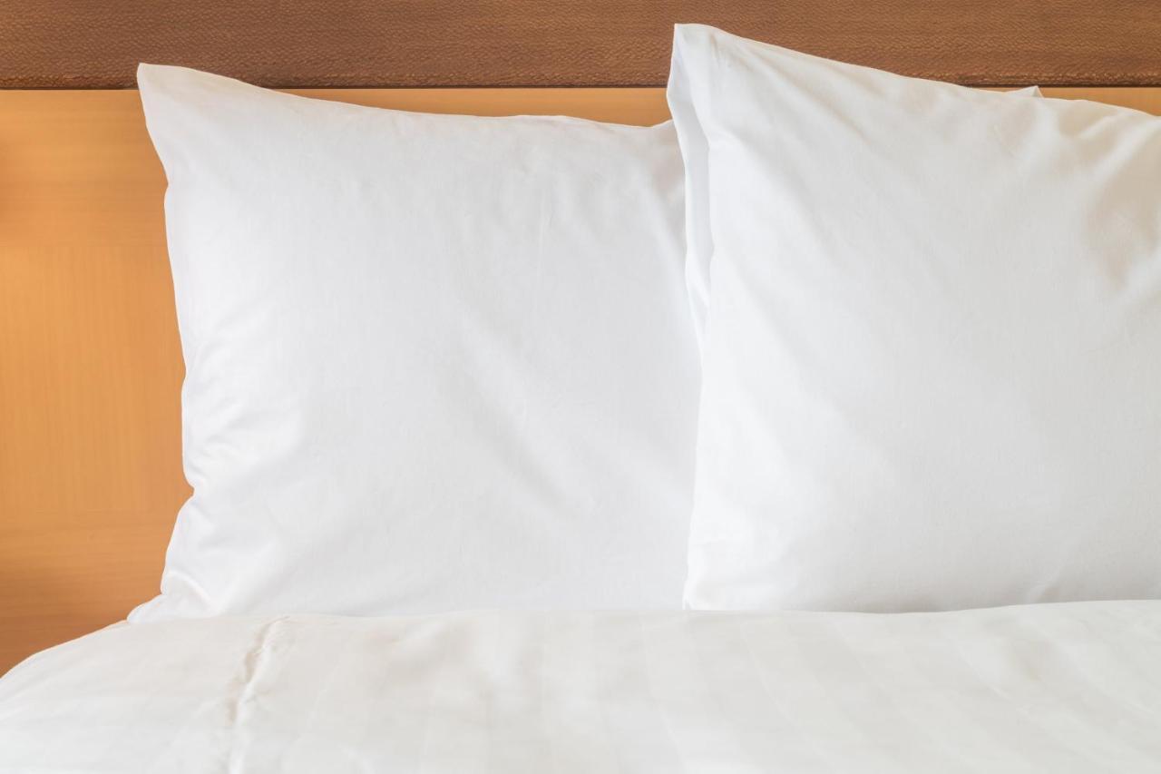 Holiday Inn Express Hotel & Suites Edson By Ihg Εξωτερικό φωτογραφία